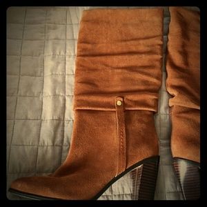 NWOB Beautiful suede boot!!